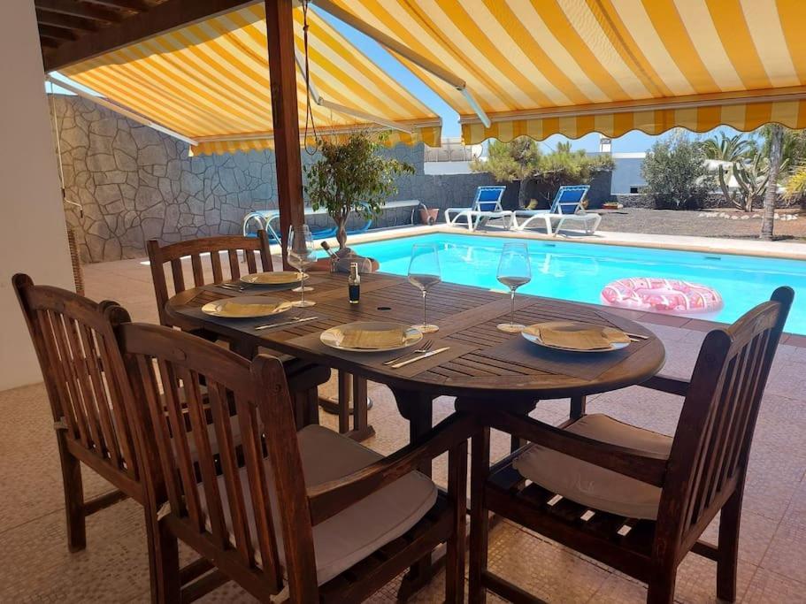 Villa Chloe Playa Blanca  Bagian luar foto
