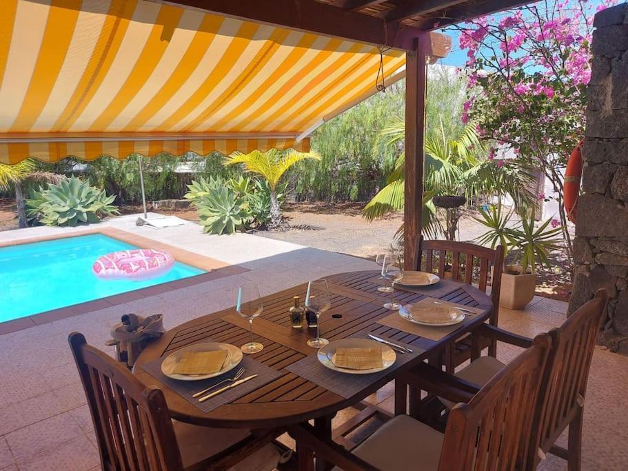 Villa Chloe Playa Blanca  Bagian luar foto